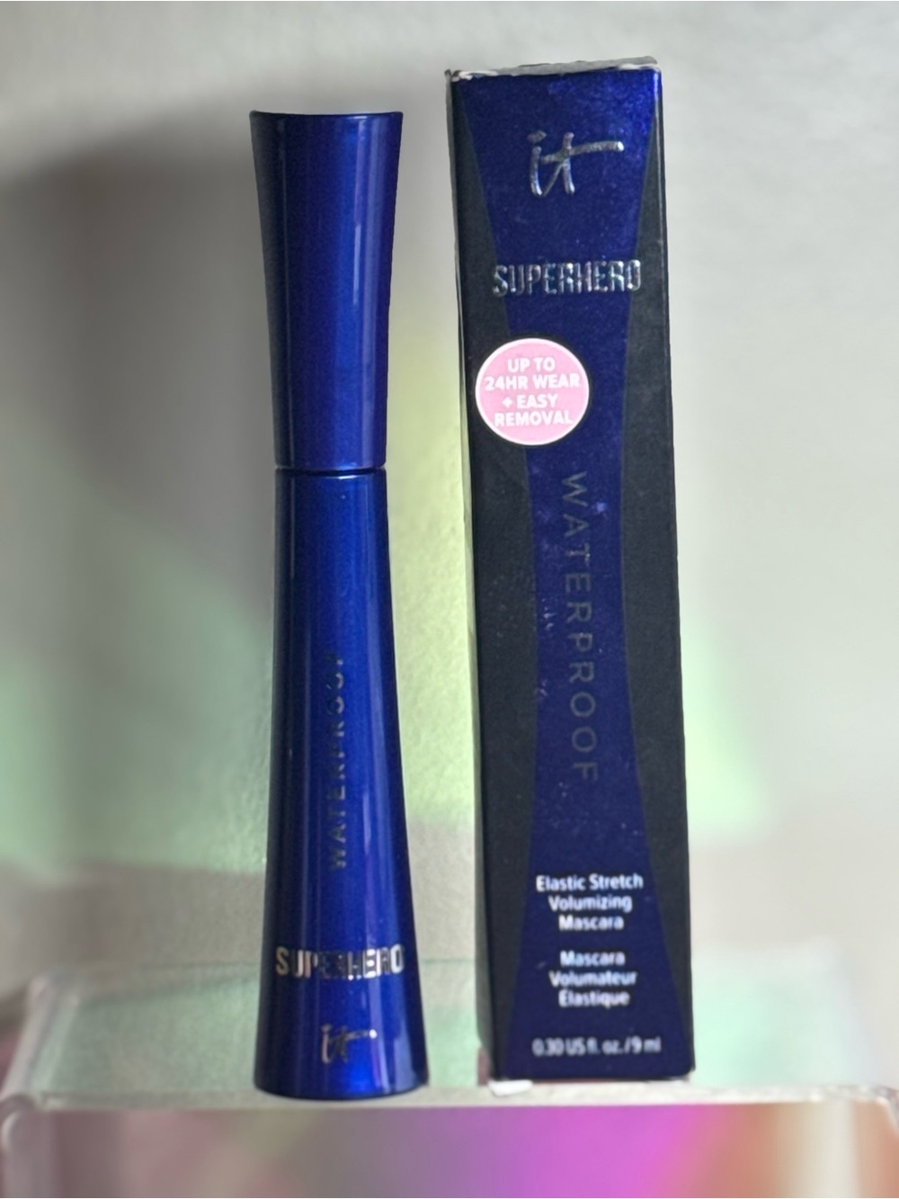 IT Cosmetics Superhero Volumizing Waterproof Mascara black